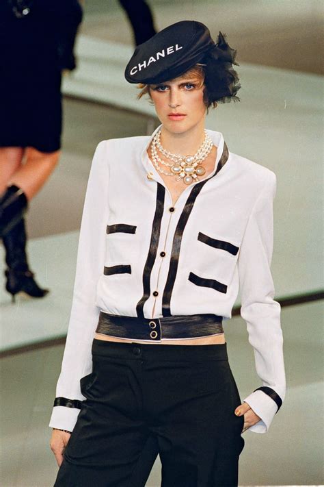 origin of chanel clothing.